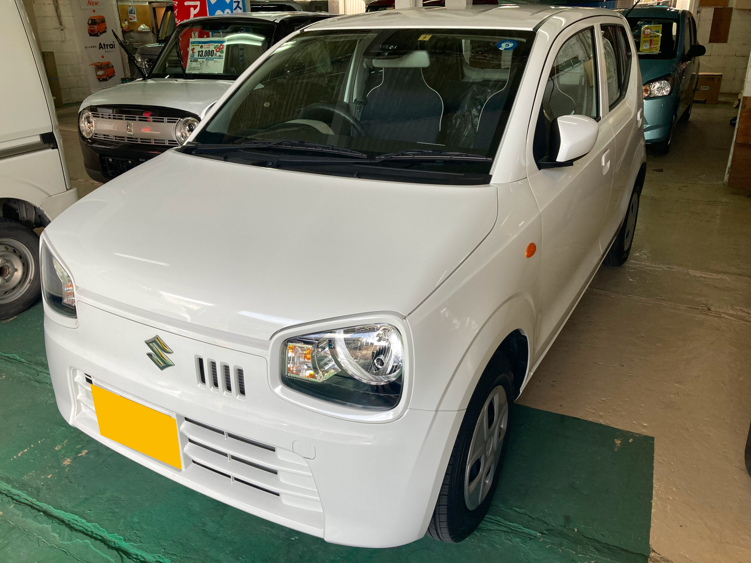 【特選中古車】スズキ　アルト