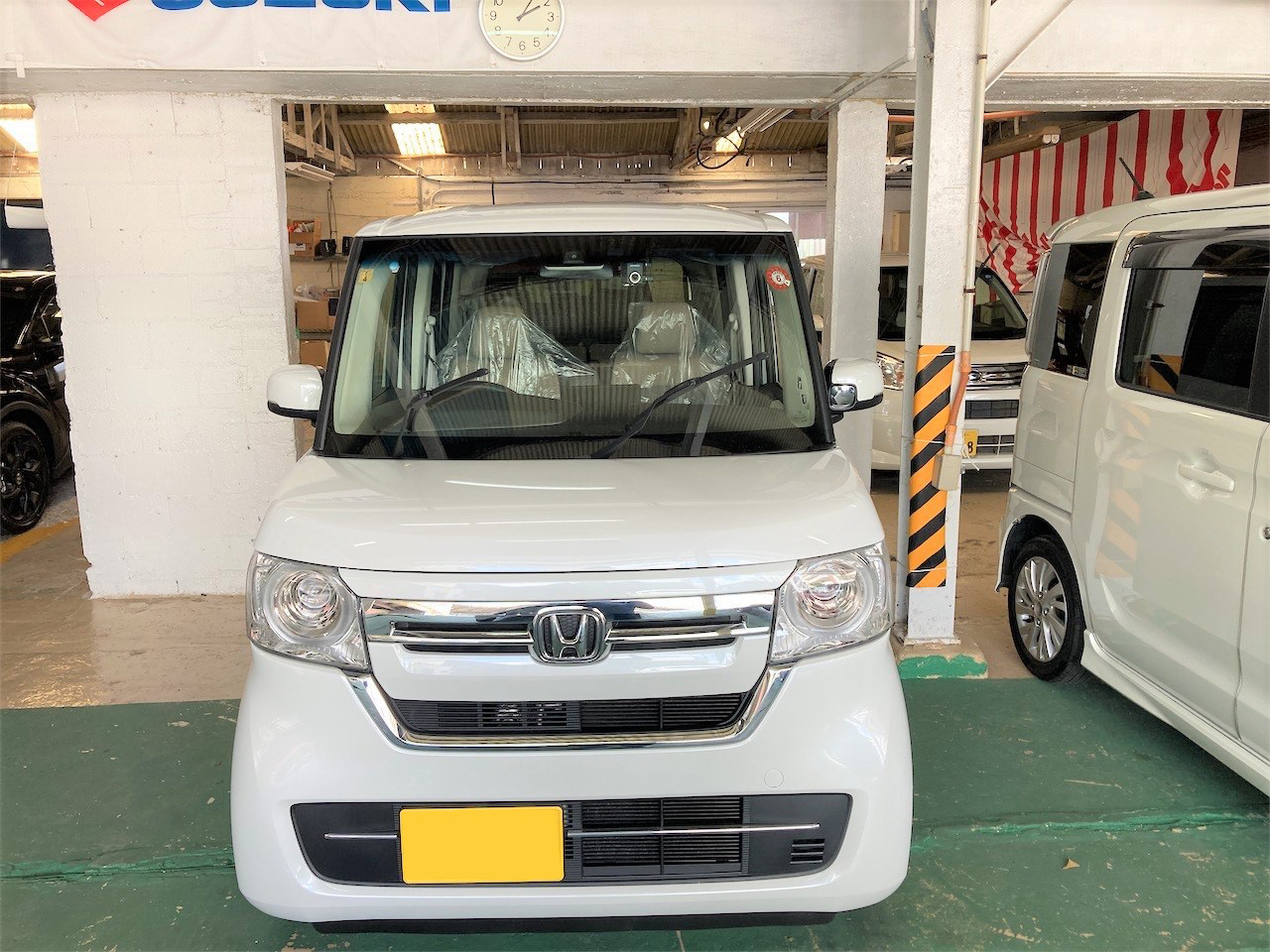 【特選中古車】ホンダ　N-BOX