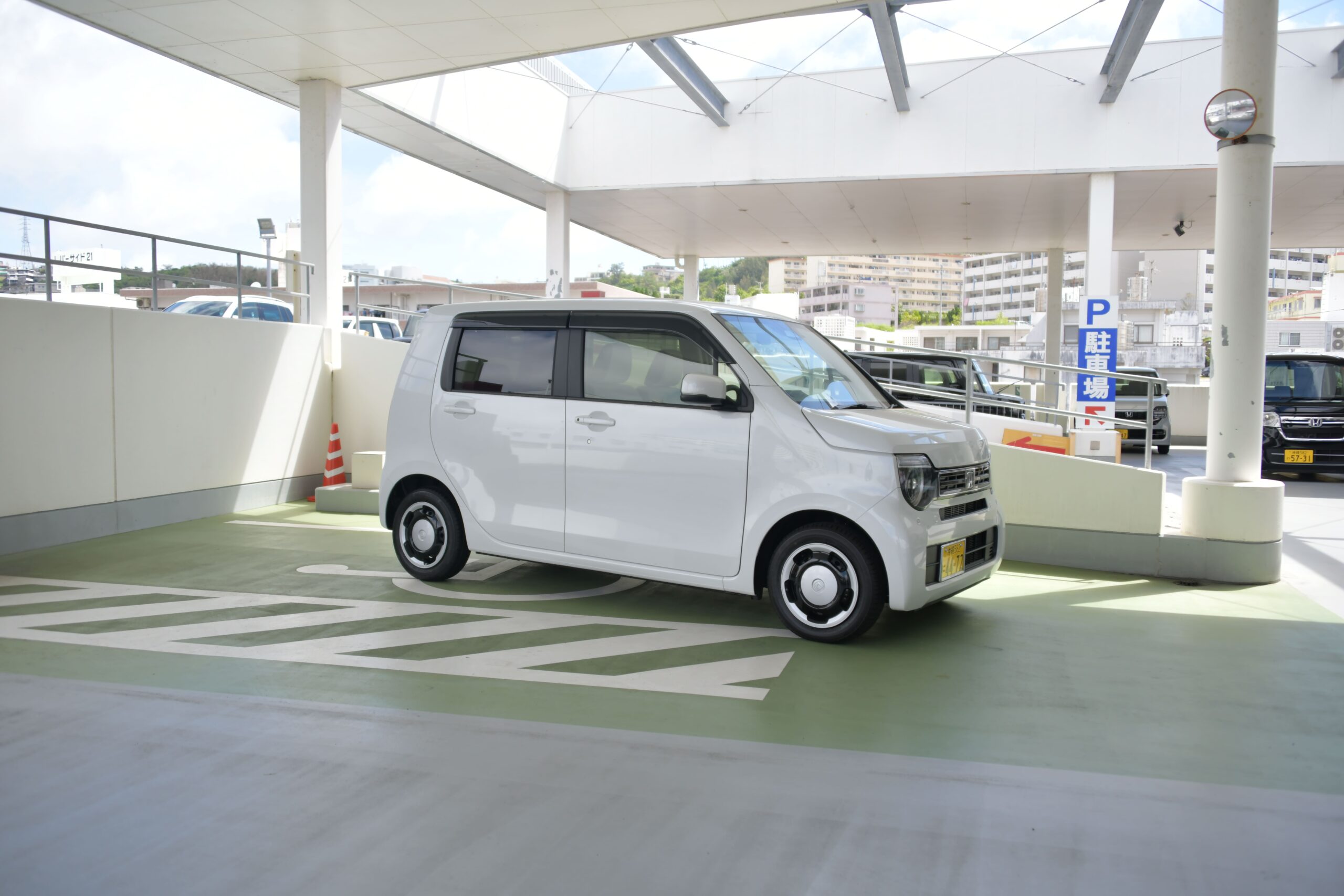 浦添市でHONDA・N-WGNならスーパー乗るだけセット